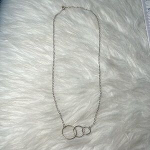 3 Circles Connected Short Necklace